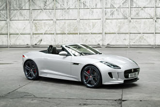 Jaguar apresenta série limitada F-Type British Design