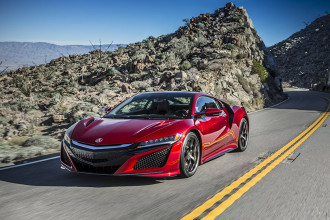 Primeiro Acura NSX 2017 produzido em série deixa a linha de montagem