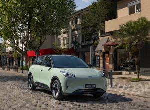 Geely EX2: líder de vendas do mundo chega ao Brasil