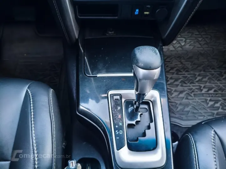 HILUX SW4 2.7 SR 4X2 16V