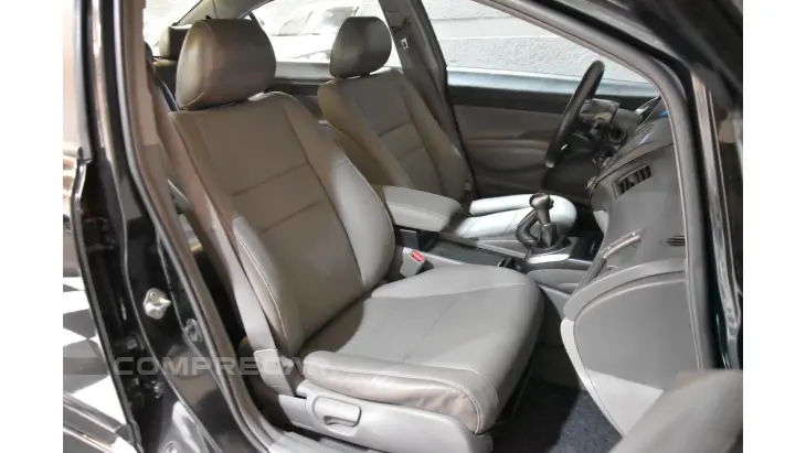 CIVIC - 1.8 LXS 16V 4P MANUAL