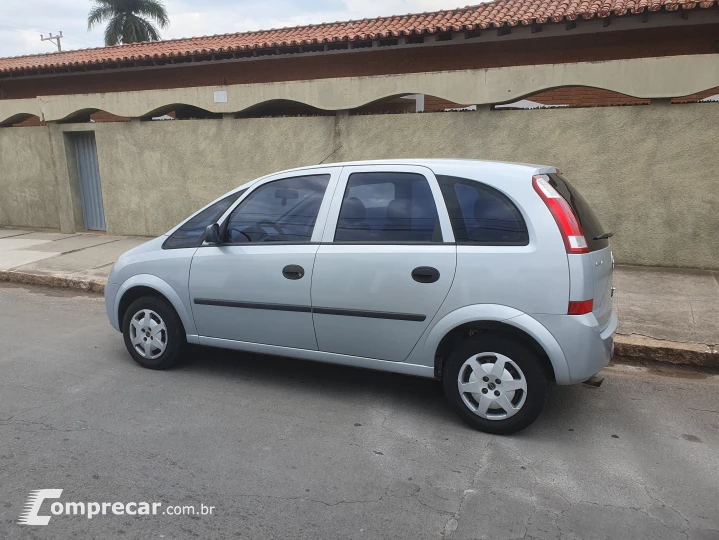 MERIVA 1.8 MPFI JOY 8V