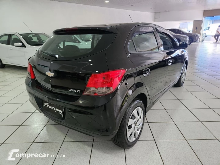 Onix Hatch 1.4 4P FLEX LT