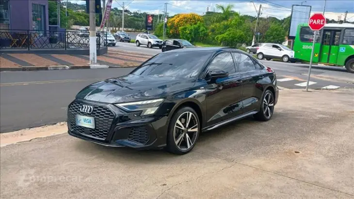 A3 2.0 40 TFSI Mhev Sedan Performance Black