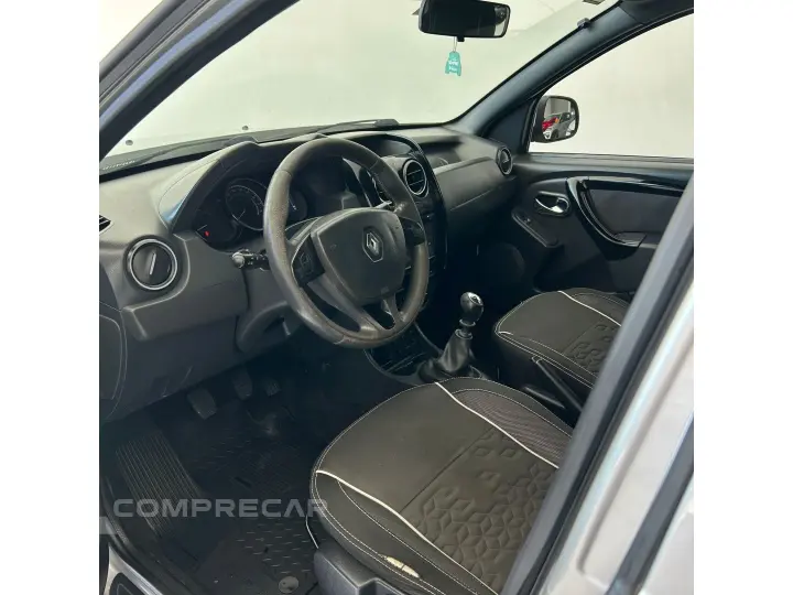 DUSTER OROCH 2.0 16V FLEX DYNAMIQUE 4P MANUAL