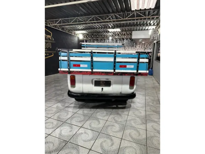KOMBI 1.6 PICK-UP CS 8V ÁLCOOL 2P MANUAL