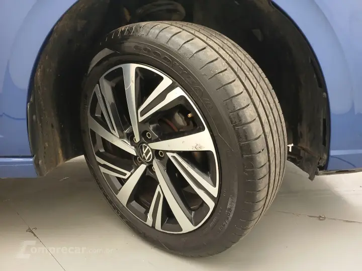 VIRTUS 1.0 200 TSI HIGHLINE AUTOMÁTICO