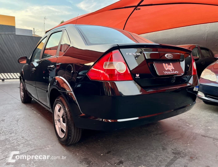 FIESTA 1.6 MPI Sedan 8V
