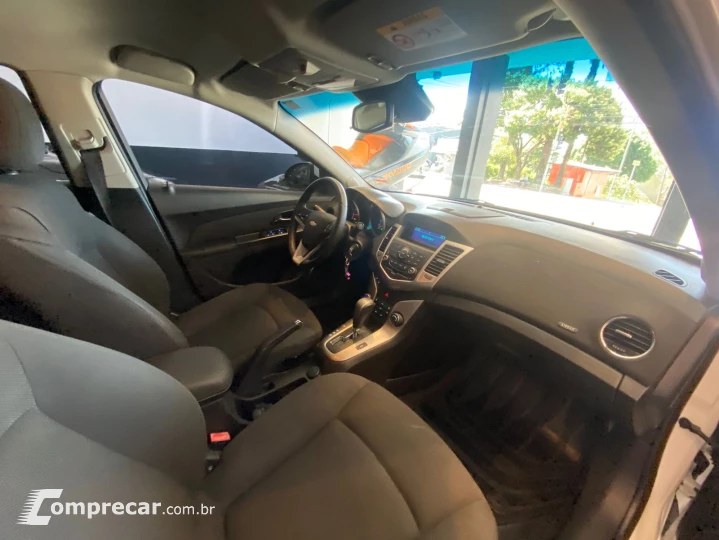 CRUZE 1.4 LT
