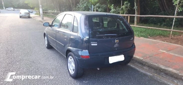 Corsa Hatch Joy 1.0 8V