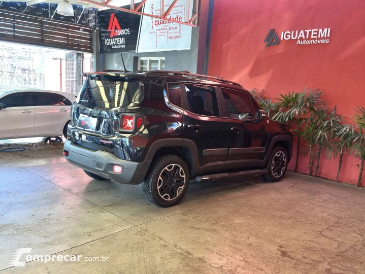 RENEGADE 2.0 16V TURBO DIESEL TRAILHAWK 4P 4X4 AUTOMÁTICO