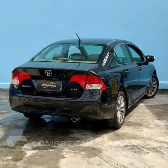 Civic Sed. LXL/LXL SE 1.8 Flex 16V Mec.