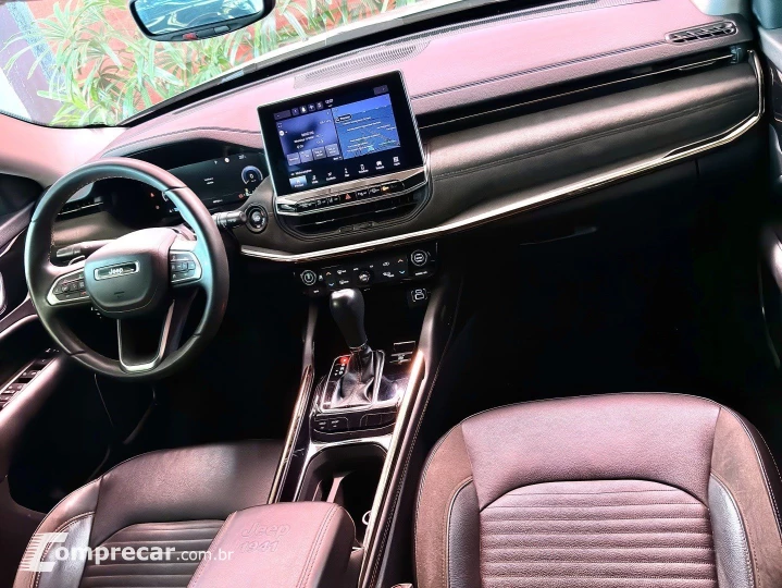 COMMANDER 1.3 T270 TURBO FLEX LIMITED AT6