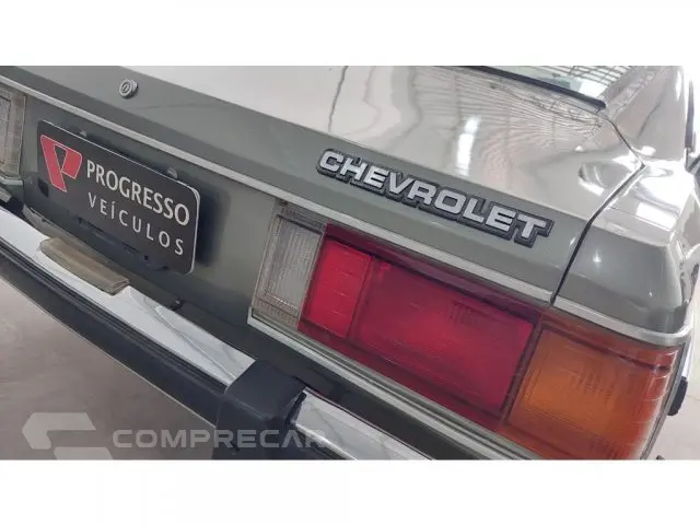 OPALA - 2.5 COMODORO 8V 2P MANUAL