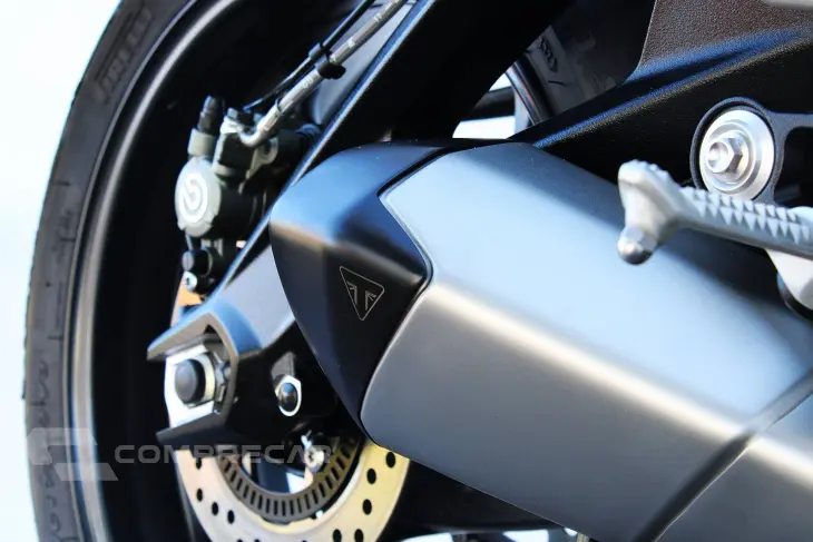 TRIUMPH STREET TRIPLE RS ABS