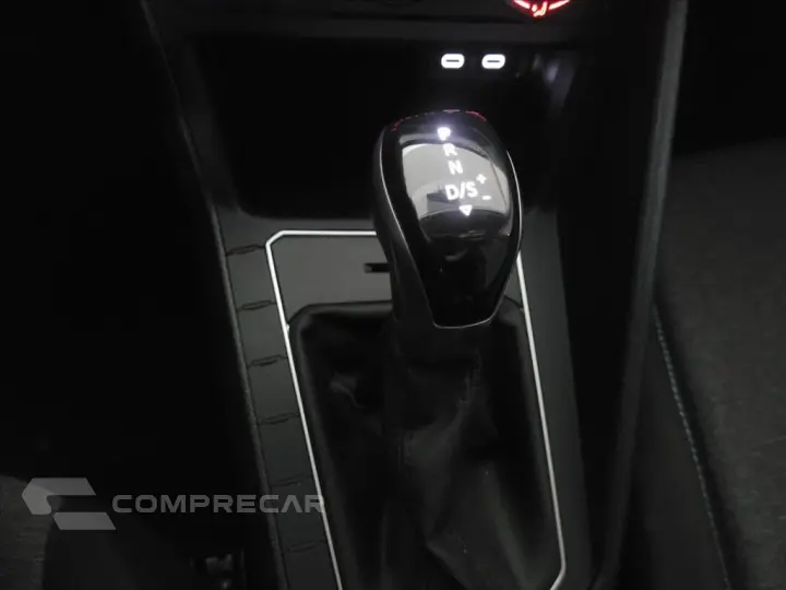 NIVUS 1.0 200 TSI TOTAL FLEX SENSE AUTOMÁTICO