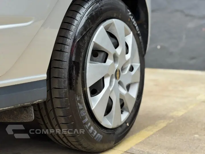 Onix 1.4 LT SPE/4