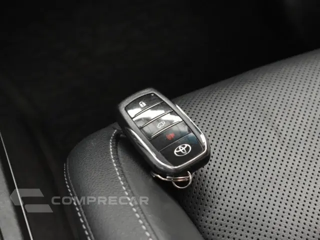 HILUX SW4 - 2.8 D-4D TURBO SRX 4X4 AUTOMÁTICO