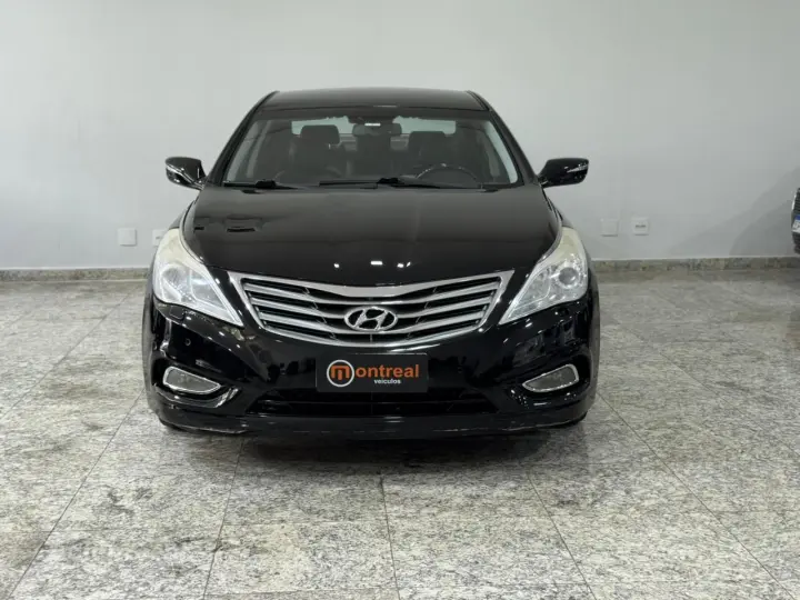AZERA 3.0 MPFI GLS V6 24V