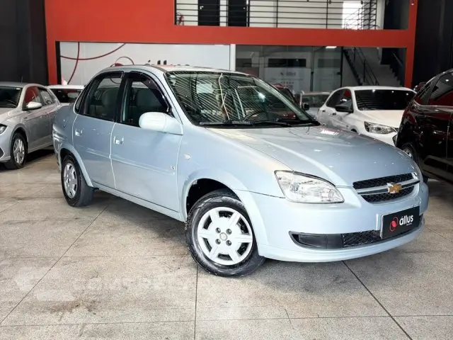 CLASSIC - 1.0 MPFI LS 8V 4P MANUAL