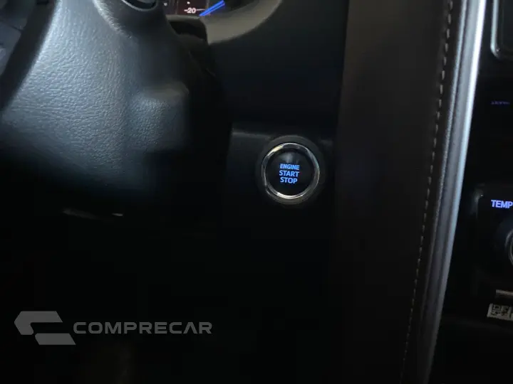 HILUX SW4 2.7 SRV 7 LUGARES 4X2 16V FLEX 4P AUTOMÁTICO