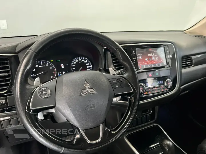 OUTLANDER 2.0 COMFORT 16V GASOLINA 4P AUTOMÁTICO