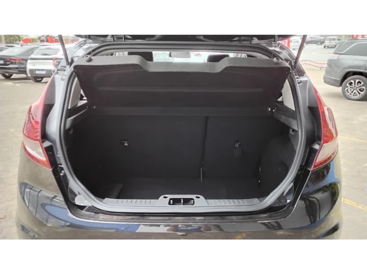 FIESTA 1.6 TI-VCT FLEX SE MANUAL