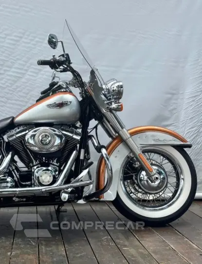 HARLEY-DAVIDSON SOFTAIL DELUXE