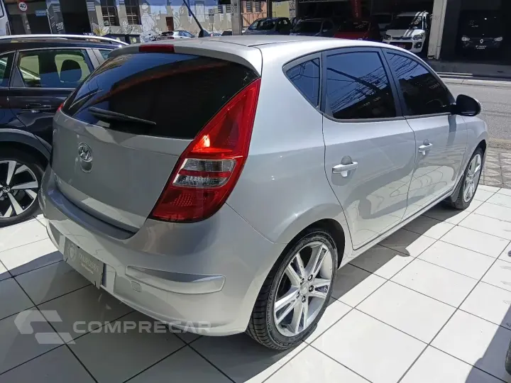 I30 2.0 MPI 16V