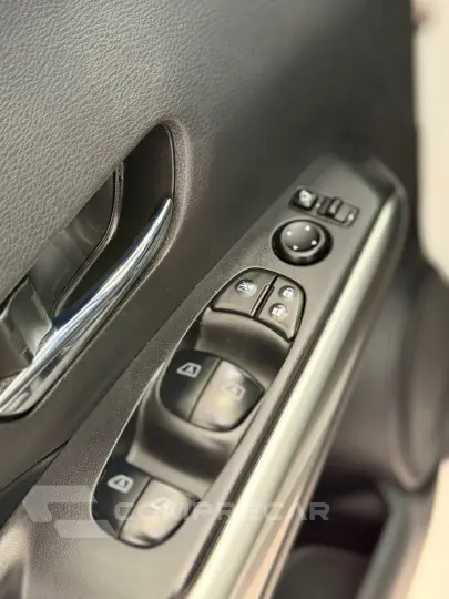 KICKS SL 1.6 16V FlexStar 5p Aut.