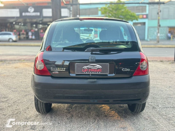 Clio Hatch 1.6 16V 4P PRIVILEGE