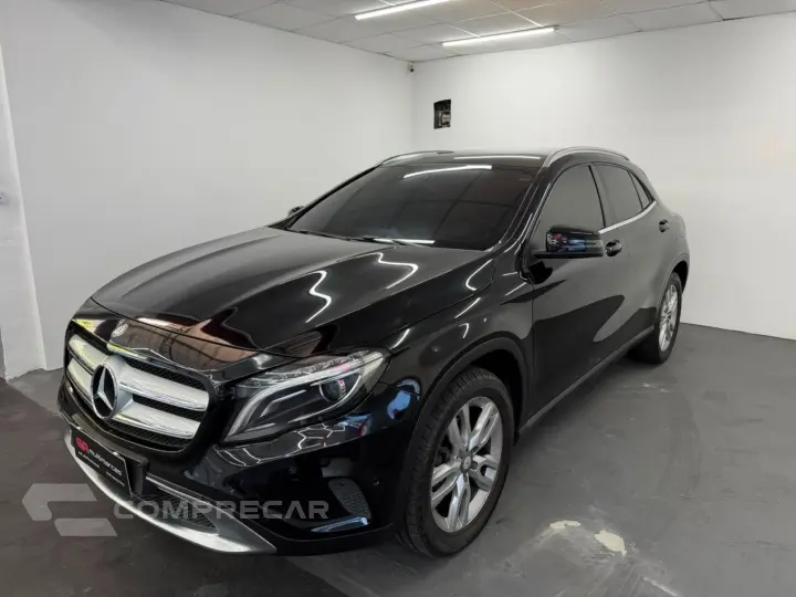 GLA 200 Advance 1.6/1.6 TB 16V Flex Aut.