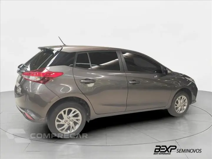 YARIS 1.5 16V XS
