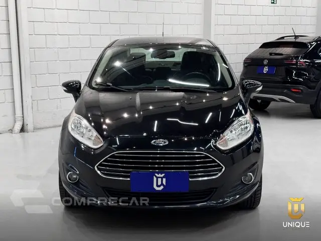 FIESTA SEDAN - 1.6 TITANIUM SEDAN 16V 4P AUTO