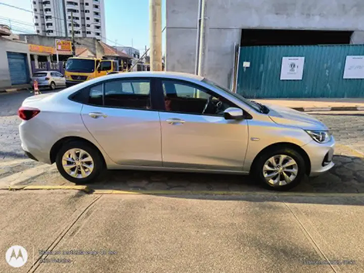 ONIX SEDAN Plus LTZ 1.0 12V TB Flex Aut.