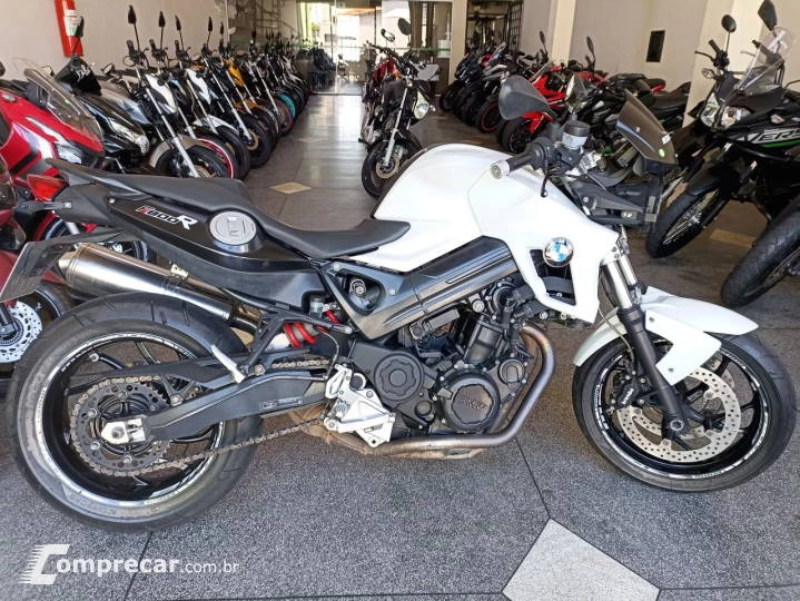 F 800 R