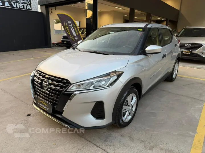 Kicks 1.6 16V Flexstart Active Xtronic