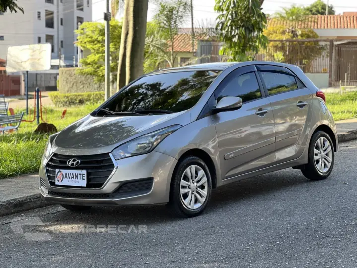 HB20 1.6 COMFORT PLUS 16V FLEX 4P AUTOMÁTICO