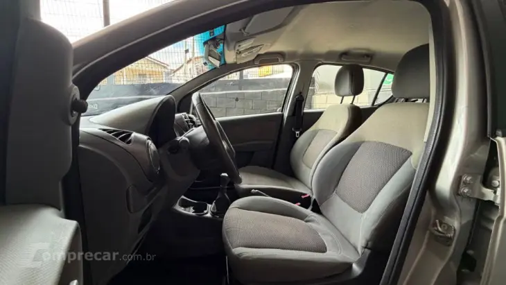 Palio ESSENCE 1.6 Flex 16V 5p