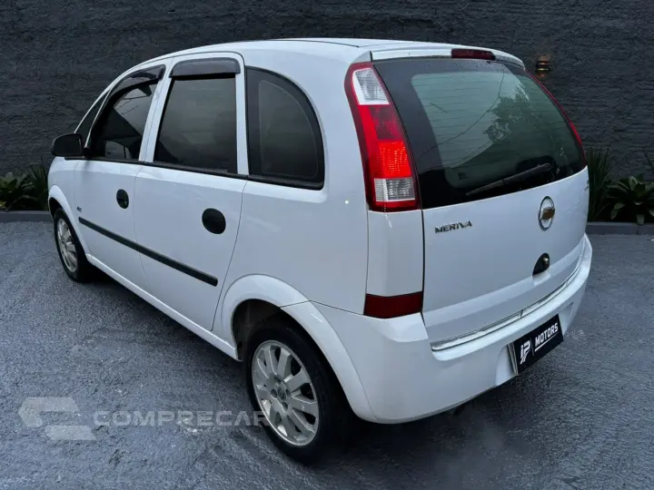 MERIVA 1.8 MPFI JOY 8V