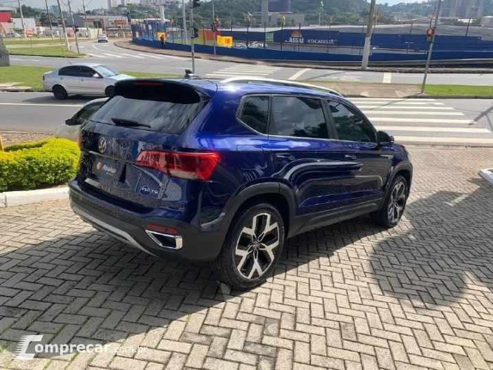 TAOS Highline 1.4 250 TSI Flex Aut.