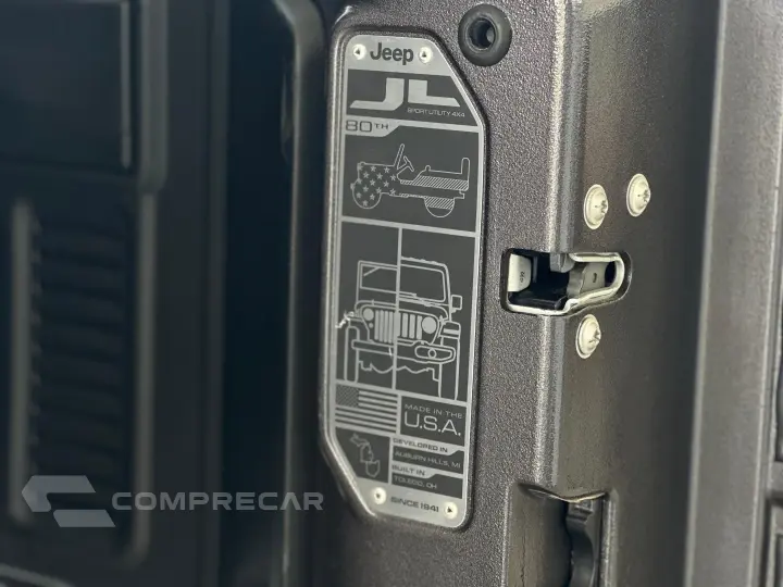 WRANGLER 2.0 TURBO GASOLINA UNLIMITED OVERLAND 4P 4X4 AT8