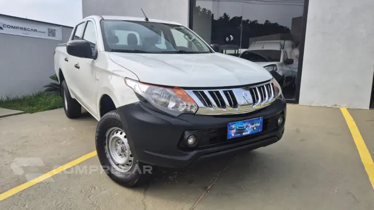 L200 TRITON 2.4 16V Turbo Sport GL CD 4X4