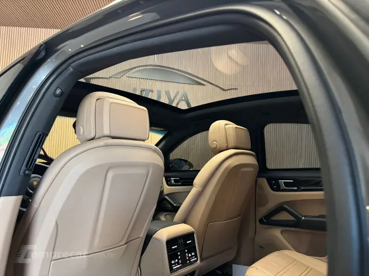 Cayenne 3.0 V6 E-Hybrid Coupé Awd Tiptronic S