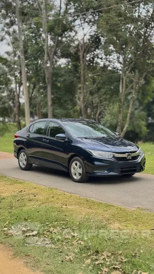 CITY 1.5 DX Sedan 16V