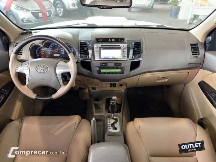 HILUX SW4 3.0 SRV 4X4 7 LUGARES 16V TURBO INTERCO