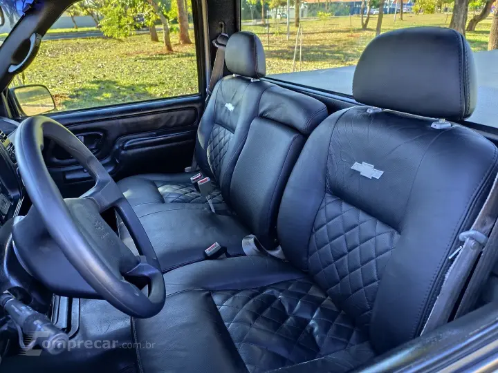 SILVERADO 4.2 D-20 4X2 CS 18V TURBO INTERCOOLER DIESEL 2P MA