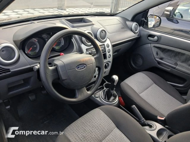 FIESTA SEDAN - 1.6 SE SEDAN 16V 4P MANUAL