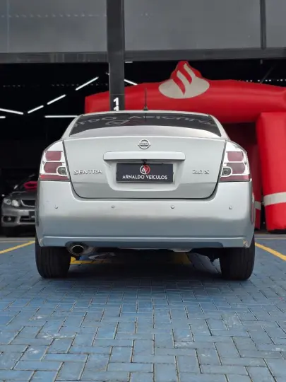 Sentra S 2.0/ 2.0 Flex Fuel 16V Aut.