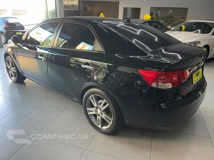 CERATO 1.6 EX3 Sedan 16V
